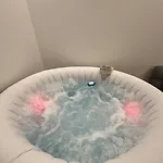 Jacuzzi Prive & Cinema - Romantique Essey-les-Nancy