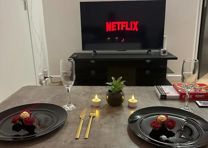 Jacuzzi Privé&cinéma - Romantique Appartement *